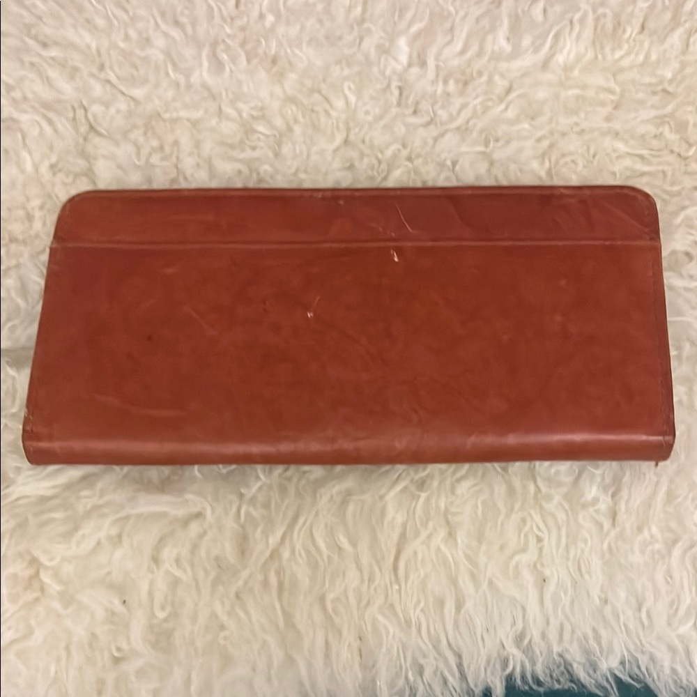 Chic Tan Leather Wallet